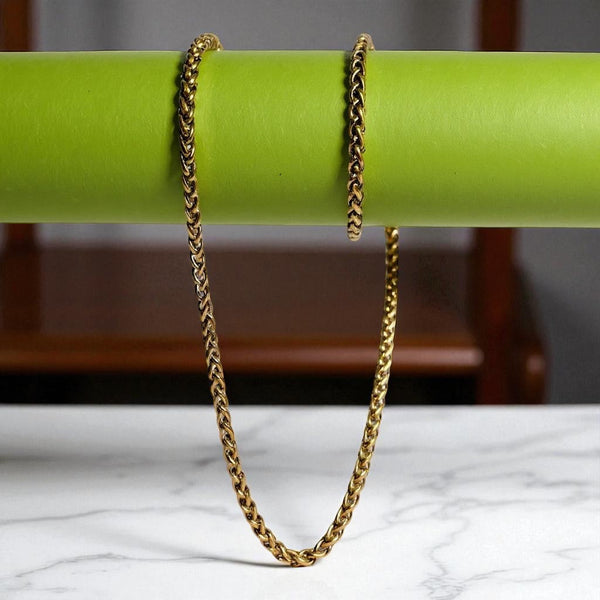Classic Gold-Tone Stainless Steel Chain Necklace – Durable & Stylish for Men & Women